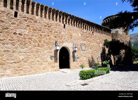 Castillo Palacio De Los Condes De Oropesa Hi Res Stock Photography And