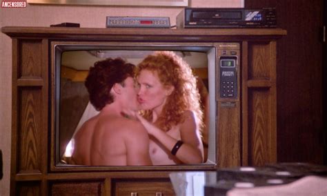 Naked Victoria Prouty In American Rickshaw