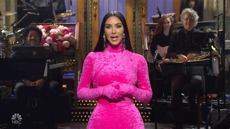 Kim Kardashian’s SNL monologue took shots at Kanye, Kris, sex tape ...