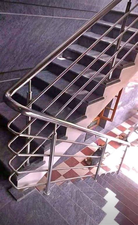 Stainless Steel Stairs Silver Staircase Railing For Residential At Rs