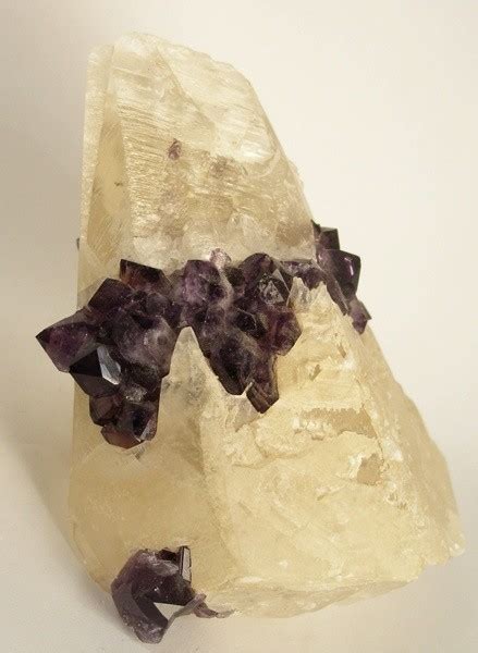 Calcite Quartz Var Amethyst MD 237622 Artigas Uruguay Mineral