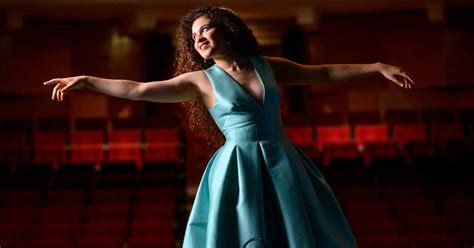 Brilla En El Canto Destaca La Soprano Juarense En El Plano Mundial