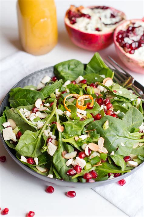 Spinach Pomegranate Salad With Clementine Vinaigrette