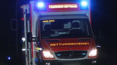 nrw aktuell tv 14 Jähriger wird bei schwerem Verkehrsunfall durch