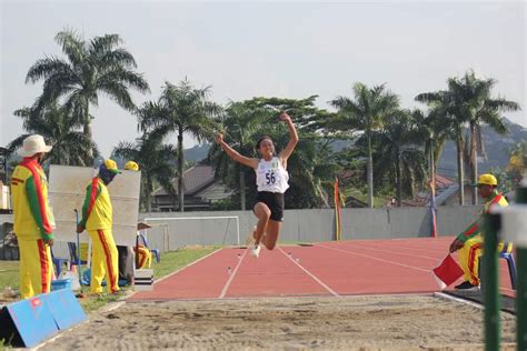 Hasil Pertandingan Lomba Lompat Jauh Puteri Hari Pertama Perhelatan