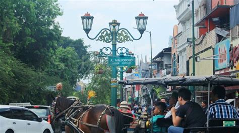 Jadi Surga Belanja Wisatawan Begini Sejarah Malioboro Yang Penuh Kenangan