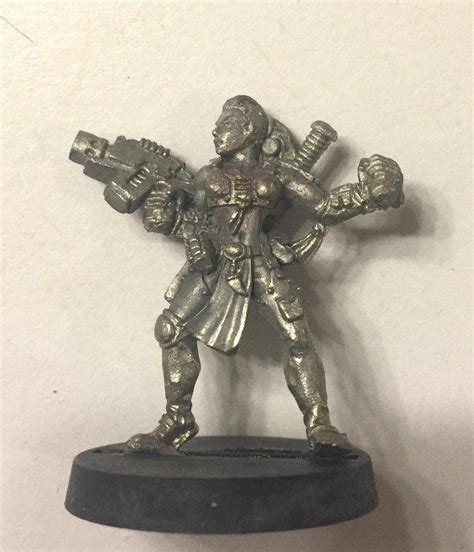 House Escher W Bolt Pistol Grenade Rare Necromunda Esher