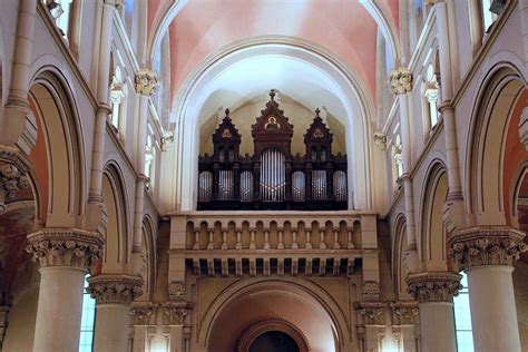 Assisi Szent Ferenc Templom Gotourist