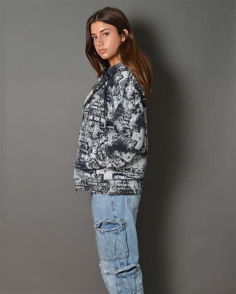 Mikayla Campinos | he knew what he was doing 👀 #reels #reelsinstagram #