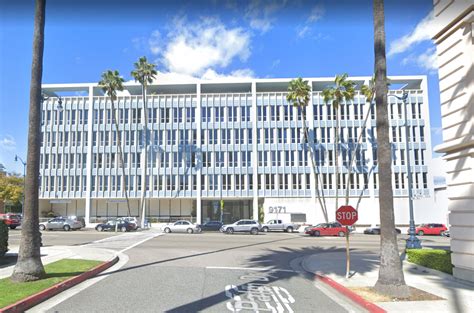 Rent Beverly Hills Office Space at 9171 Wilshire Blvd