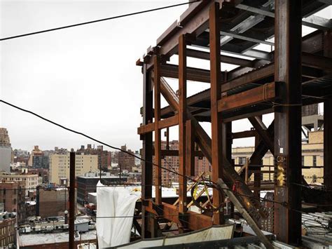 renzo piano: whitney museum rises along the hudson river