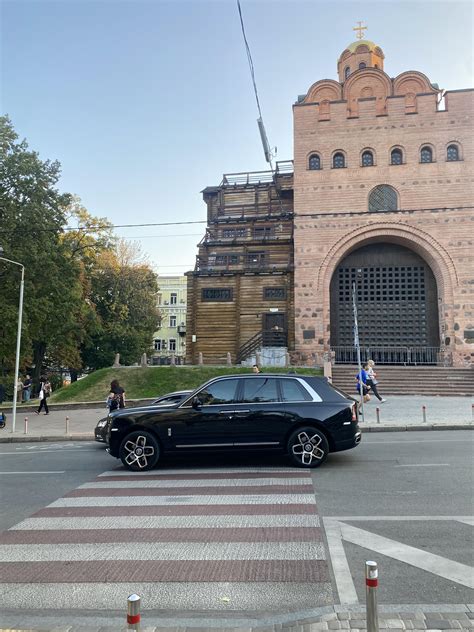 [Rolls-Royce Cullinan] in historical center of Kyiv, UA : r/spotted