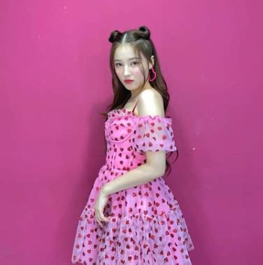 모모랜드 낸시 불법 사진 유출 논란 - 멜론하우스