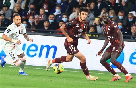 Football Ligue Fabien Centonze Se Sent Trahi Par La Direction