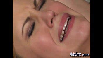 Sexy Toma Su Virilidad En El Fondo XVIDEOS