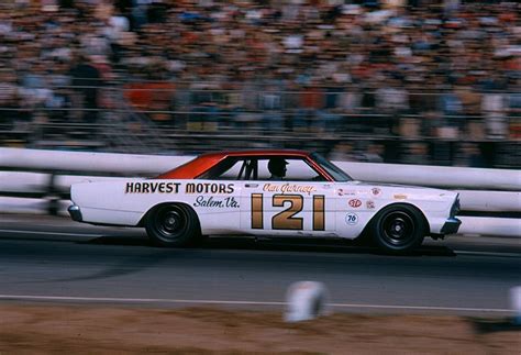 1966 Dan Gurneys 121 Wood Brothers Ford Galaxie 500 Riverside