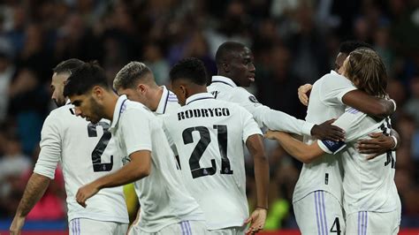 Ligue Des Champions Le Real Madrid Se Balade Face Au Celtic Et Valide