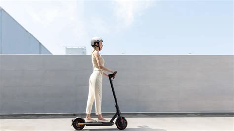 La trottinette électrique Xiaomi Mi Scooter 4 Pro baisse son prix