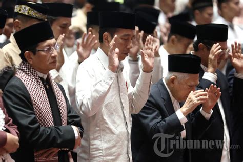 Presiden Dan Wapres Salat Idul Fitri Di Masjid Istiqlal Foto 1