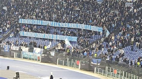 Lazio Celtic Lo Striscione Di Sfott Dei Tifosi Ai Romanisti Foto