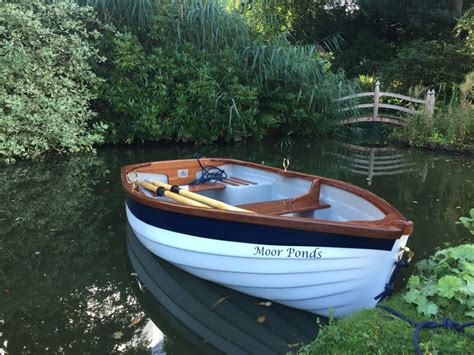 Dovetail Rowing Boat Small Boats For Sale Rowing And Fishing Boat