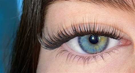 Flash-Lash – Flawless Lashes in a Flash!