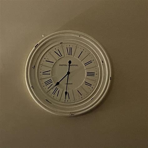 Buy Vintage Wall Clocks Online - Fast Free Shipping | Oh Clocks