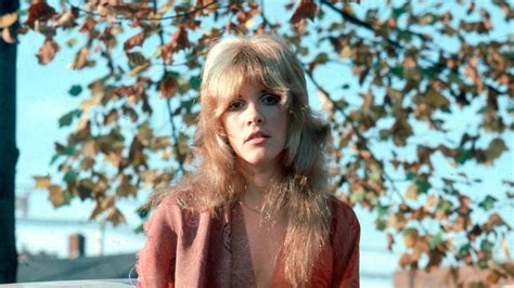 19 Dreamy Vintage Pictures Of Stevie Nicks That Prove Shes Forever