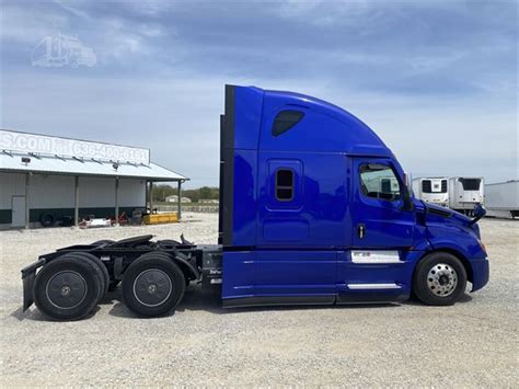 2021 Freightliner Cascadia 126 For Sale In Troy Missouri