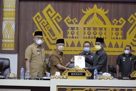 Pemkab Pringsewu Sampaikan Rancangan Kua Ppas Perubahan Tahun Anggaran