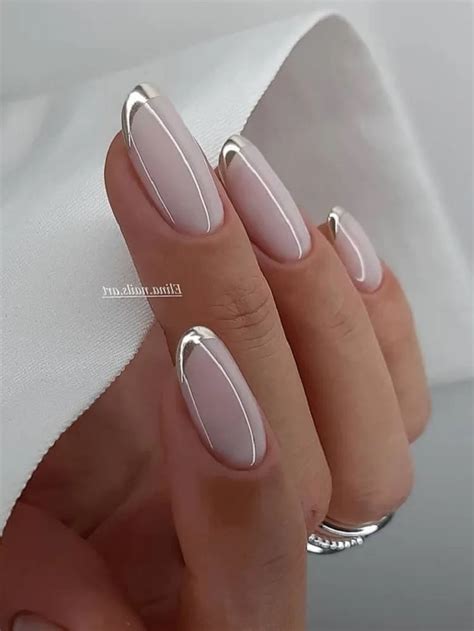 Chrome Nails La Manucure Tendance Qui Fait Le Buzz Sur Les