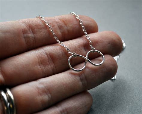 Infinity Necklace. Symbol. Delicate. Petite. Small. Elegant. - Etsy