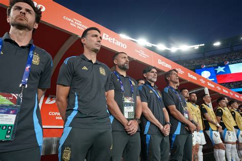 Las Dudas De Lionel Scaloni Para El Partido Entre Argentina Vs Ecuador