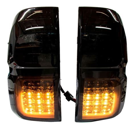 Calaveras Traseras Toyota Hilux Luz Led Ahumada Meses Sin Intereses