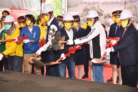 市政新聞 侯友宜主持土城分局廣福派出所動土典禮 盼113年如期如質完工 新北市政府