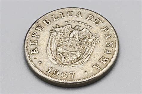 Rare Republica De Panama 5 Centesimos De Balboa 1967 Coin Copper