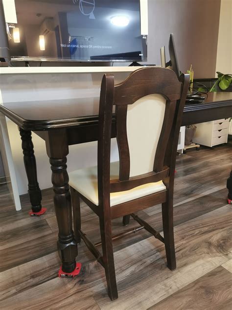 Masa Extensibila Lemn Masiv 6 Scaune Piele Bucuresti Sectorul 5 OLX Ro