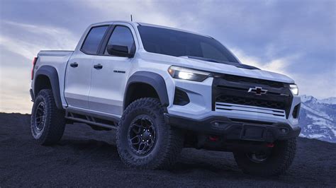 2024 Chevrolet Colorado ZR2 Bison Gives Midsize Pickup An AEV Off-Road ...