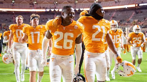 Tennessee Vols vs. Vanderbilt football betting odds, point spread