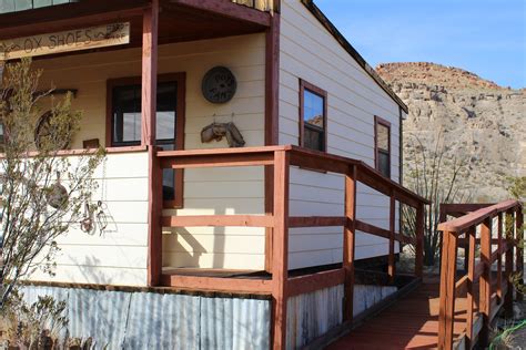 Big Bend National Park Cabins - Ten Bits Ranch | Cowboy Inn