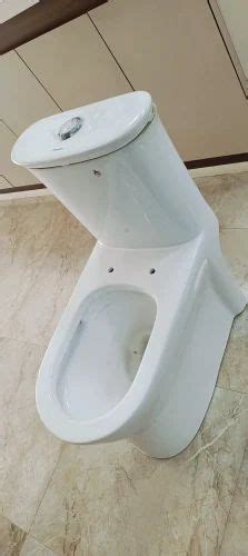 Floor Mounted Parryware Millenia Ceramic Toilet Seat At Rs In Lucknow