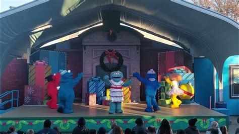 Elmos Christmas Wish Show At Sesame Place Sea World W Murray Zoe Grover Rosita Cookie