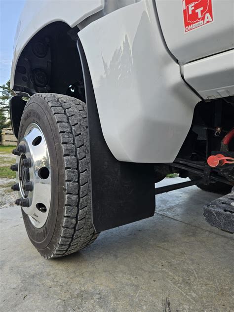 Duraflap Chevy 4500/5500/6500 Front 2019 - 2025 & International CV