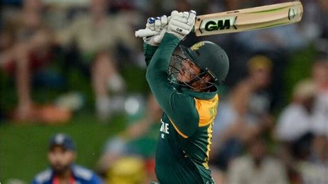 Quentin De Kock Hashim Amla Centuries Help Sa Stay Alive In Odi Series