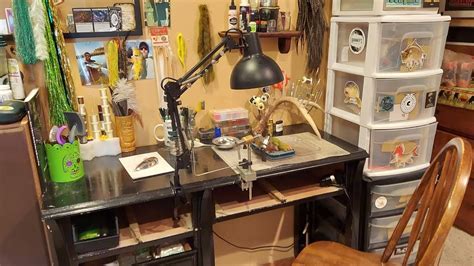 A Tour Of My Fly Tying Bench - YouTube