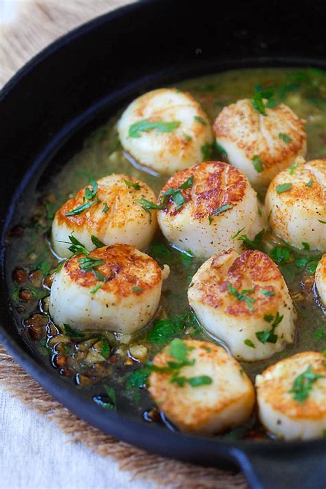 Garlic Scallops | Easy Delicious Recipes