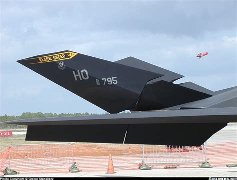 Lockheed F 117a Nighthawk Usa Air Force Aviation Photo 0652093