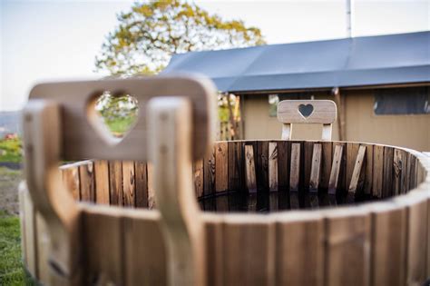Hot Tub Glamping In Wales Glampsites With Jacuzzis In Wales