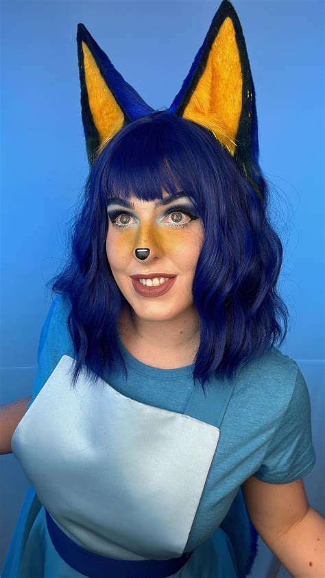 I made a Bluey costume! : r/bluey