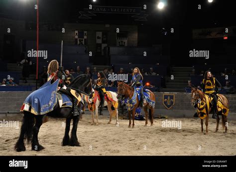 Medieval Times Dinner And Tournament Show Stock Photo Alamy